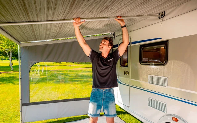 Fiamma Tenda Da Sole Asta Di Tensionamento Rafter F45 / F80 / F65 1 Fiamma Tenda Da Sole Asta Di Tensionamento Rafter F45 / F80 / F65