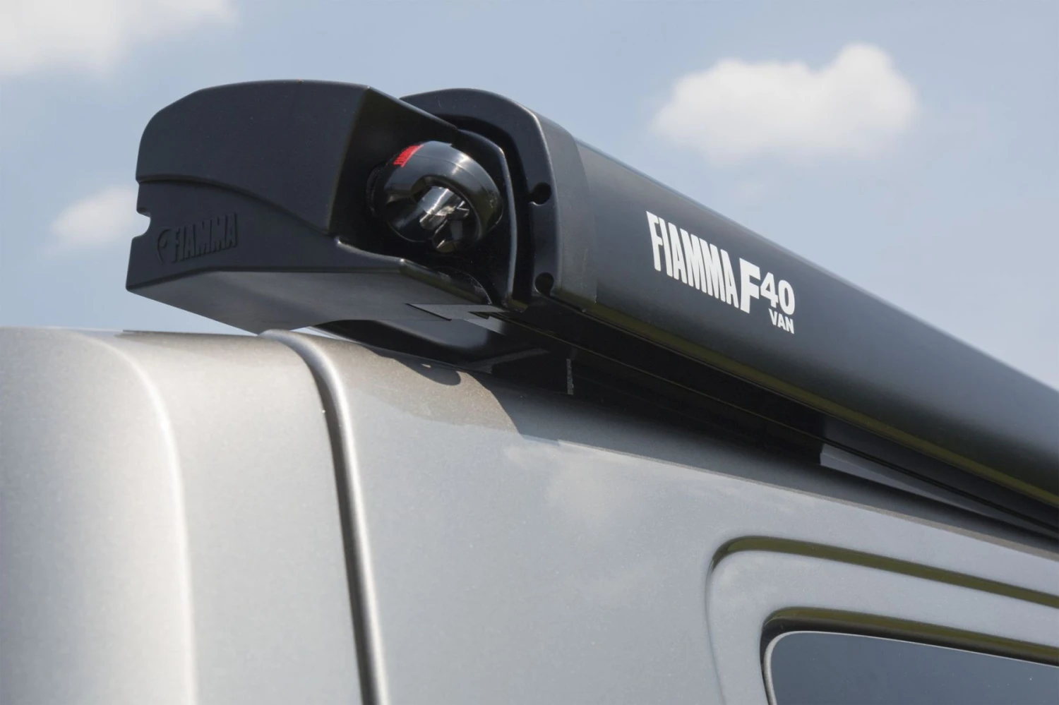 Fiamma F40 VAN 270 DEEP BLACK 2 Fiamma F40 VAN 270 DEEP BLACK - immagine 2